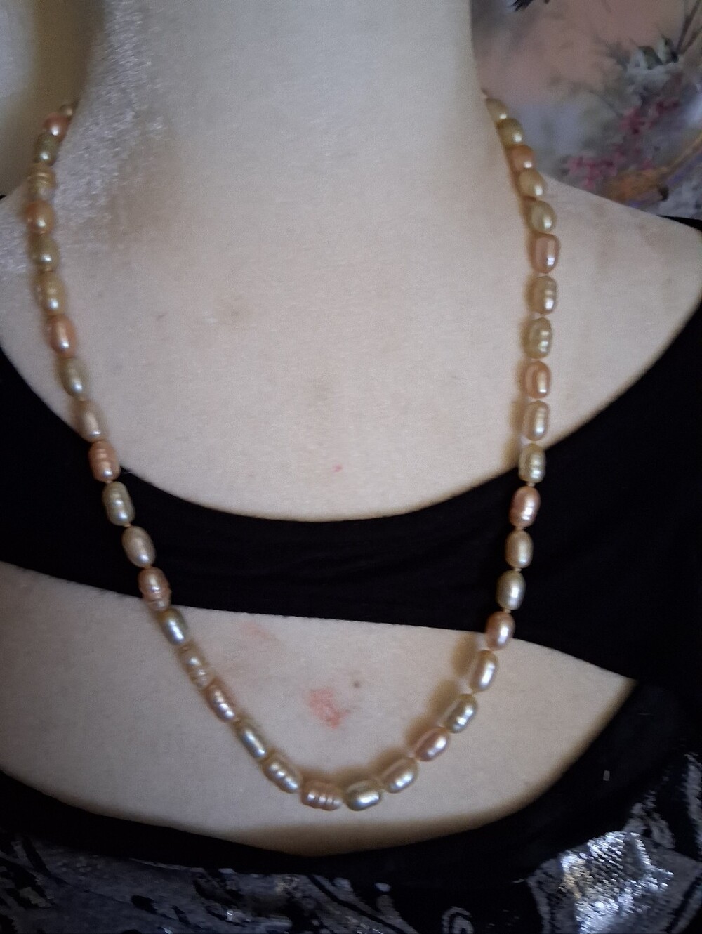Elegant Pink and Gold Freshwater Pearl Necklace - Unbranded